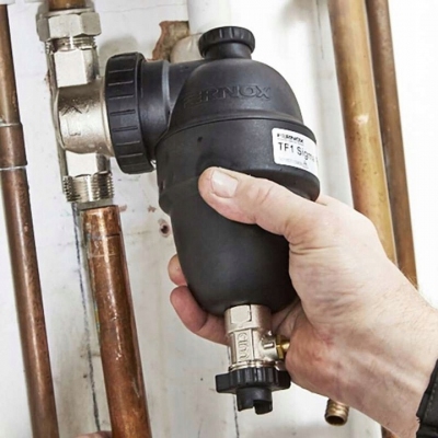 FERNOX TF1 SIGMA Filtr magnetyczny , separator 1''